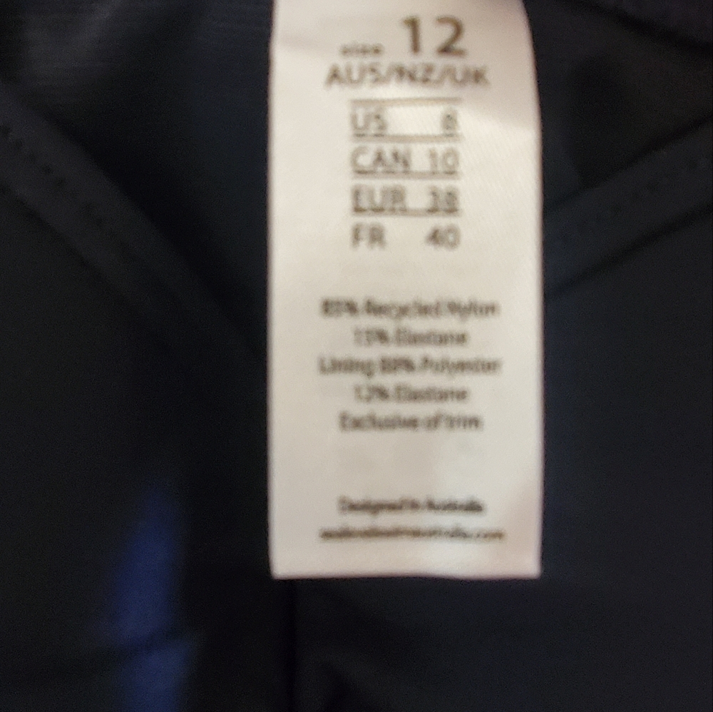 Sea level Eco Essentials Twist Front One Piece size 12 - Picture 4 of 7